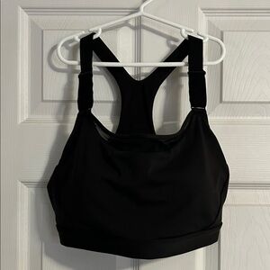 Athleta Ultimate Adjustable Sports Bra, Large D/DD